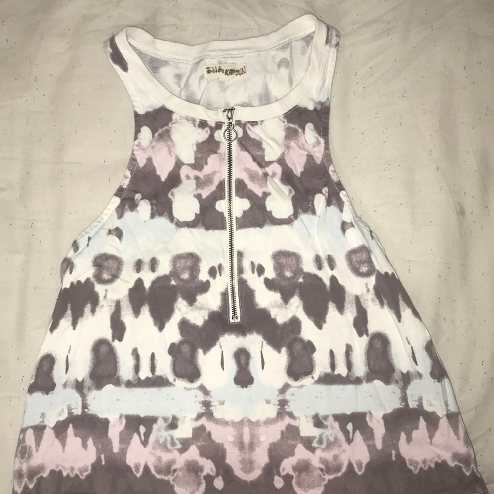 URBAN OUTFITTERS cropped tank top w zipper